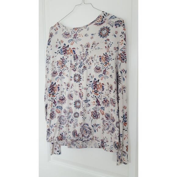 Finn & Grace Long Sleeve Tie Front Floral crisscross top, long-sleeved, Large - Picture 2 of 7